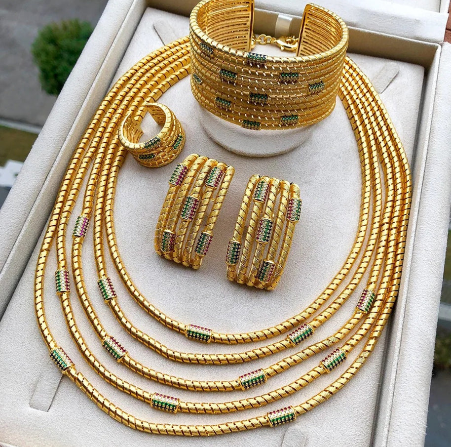 Ensemble luxueux de bijoux et montre. - Test et Avis Ensemble luxueux de bijoux et montre. - Test et Avis
